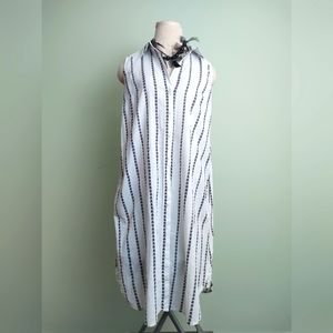 Sleeveless shirt dress